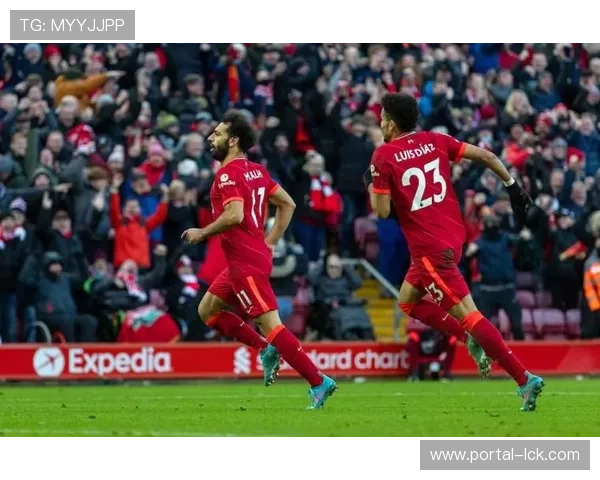 纳格尔斯曼现场观战法兰克福大战利物浦引发德国主帅考察热议