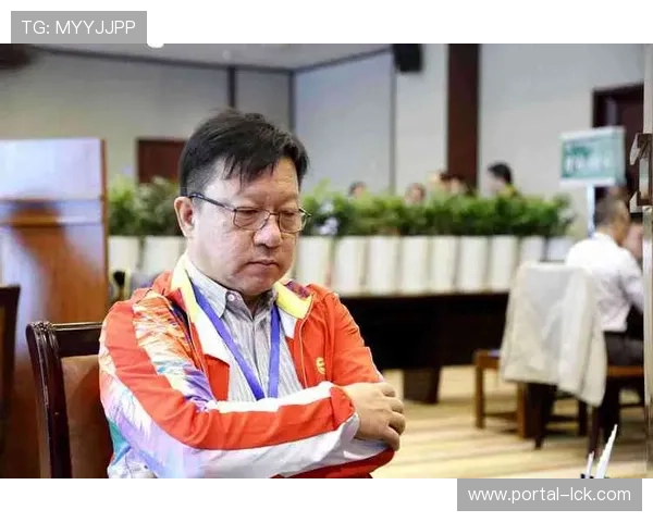 富源县联赛运动员团结协作,摔倒时互相扶持鼓励 富源县联赛运动员团结协作,摔倒时互相扶持鼓励