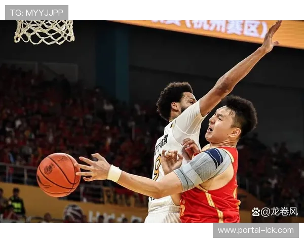 广厦总决赛4-2击败北京，布朗41分荣膺FMVP