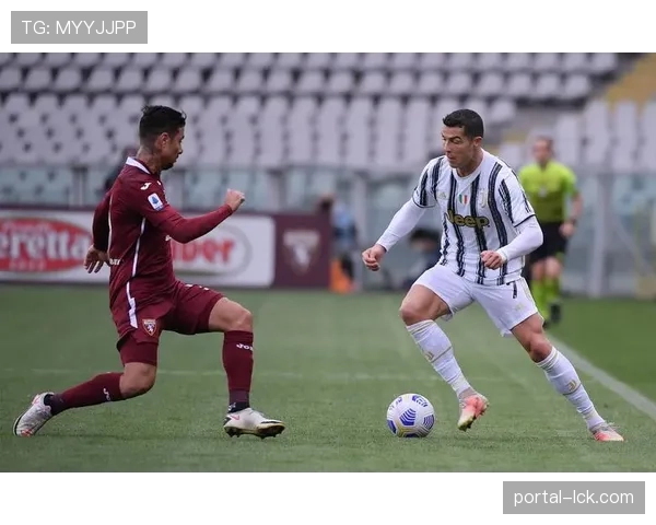 官方:尤文图斯后卫布雷默当选意甲三月最佳球员,其4粒进球均来自定位球